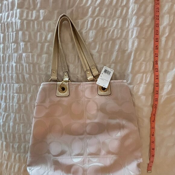 Vintage NWT COACH PENELOPE BLUSH PINK GOLD SIGNATURE CARRYALL HANDBAG - Picture 4 of 9